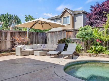 1046 Smith Way, Folsom, CA 95630 Photo