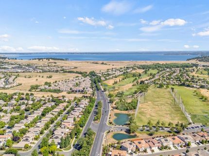 1046 Smith Way, Folsom, CA 95630 Photo