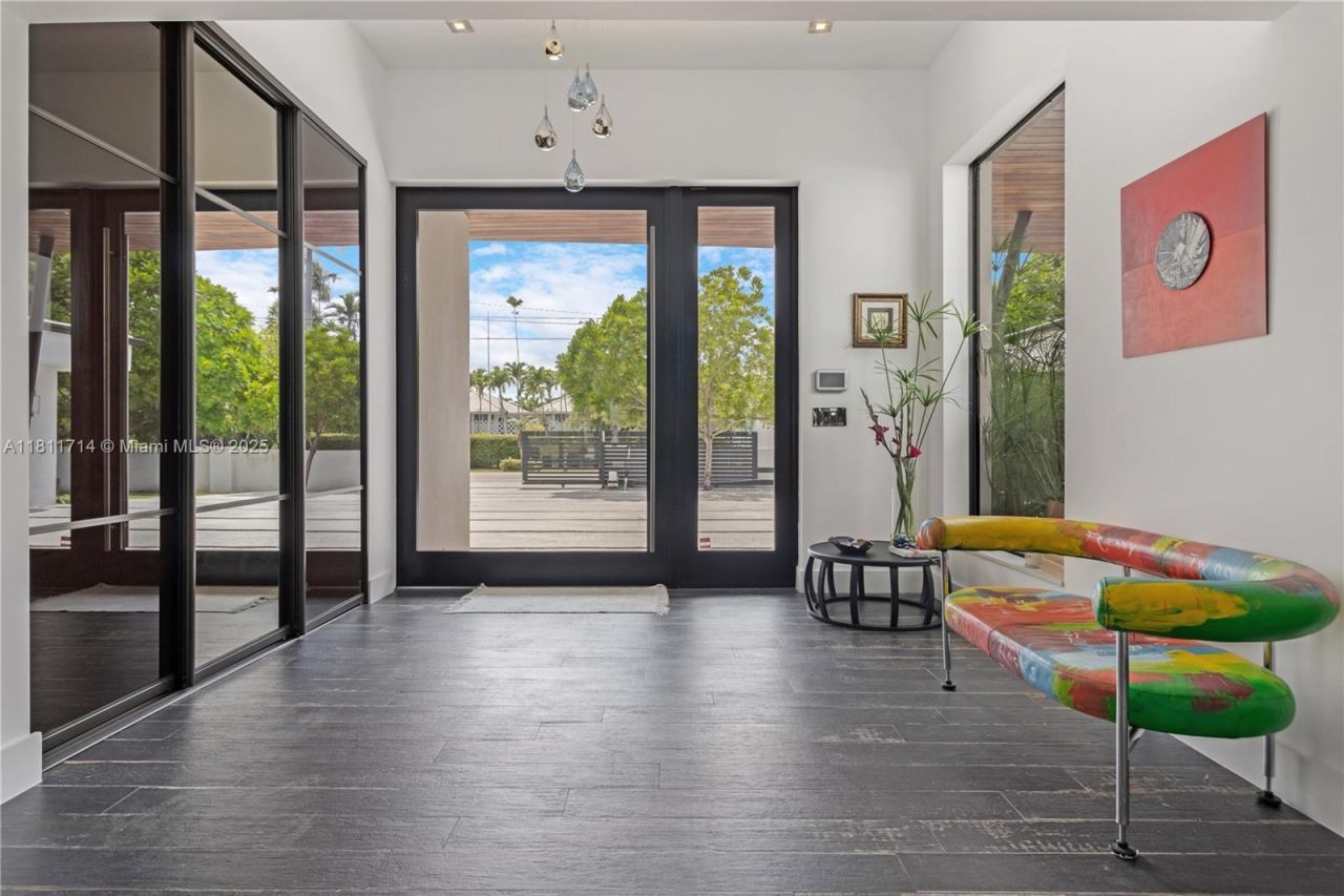 1601 Diplomat Pkwy, Hollywood, FL 33019 Photo