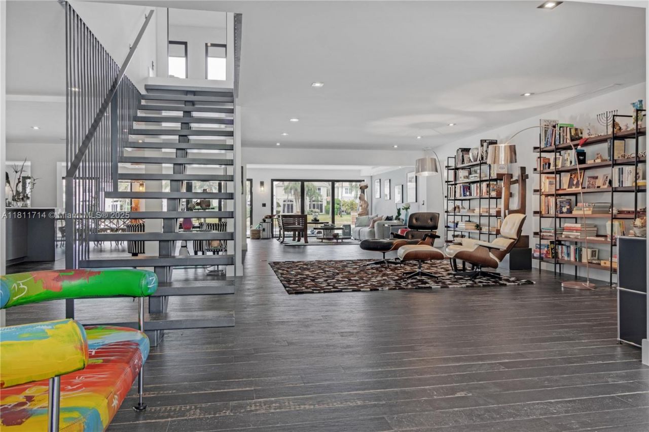 1601 Diplomat Pkwy, Hollywood, FL 33019 Photo