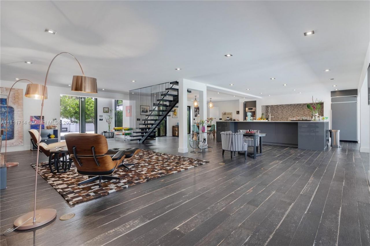 1601 Diplomat Pkwy, Hollywood, FL 33019 Photo