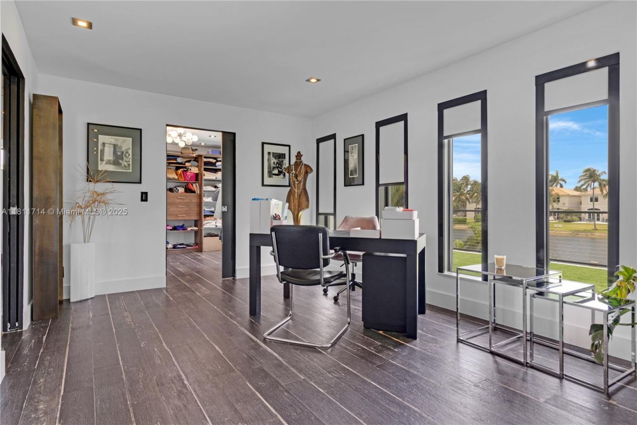 1601 Diplomat Pkwy, Hollywood, FL 33019 Photo