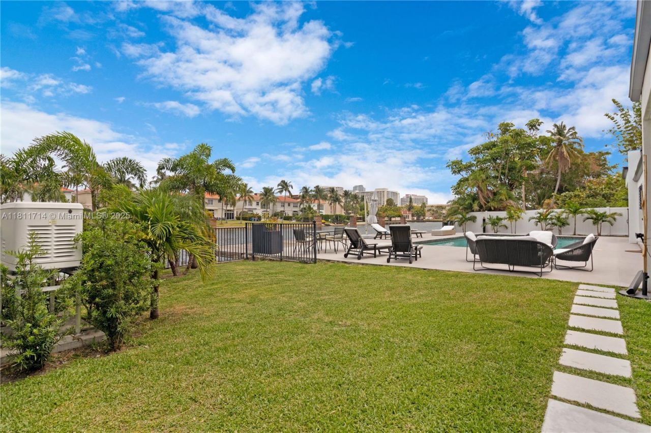 1601 Diplomat Pkwy, Hollywood, FL 33019 Photo