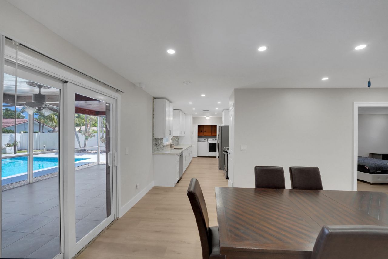 600 NW 12th Avenue, Boca Raton, FL 33486 Photo