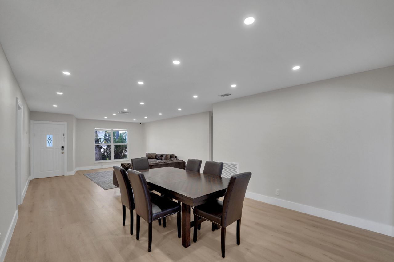 600 NW 12th Avenue, Boca Raton, FL 33486 Photo