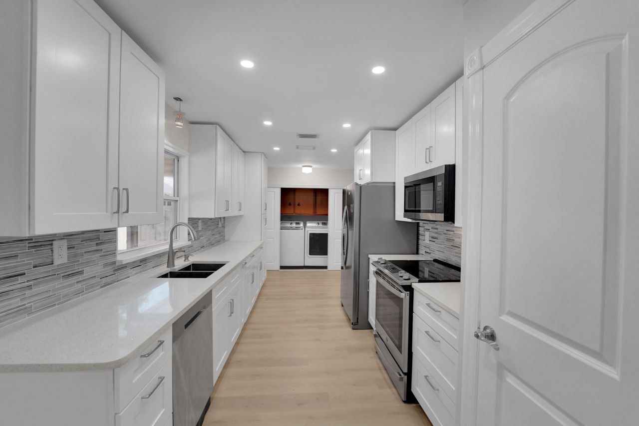 600 NW 12th Avenue, Boca Raton, FL 33486 Photo