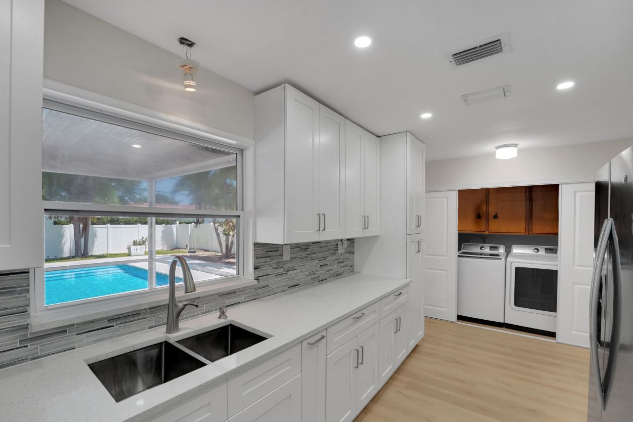 600 NW 12th Avenue, Boca Raton, FL 33486 Photo