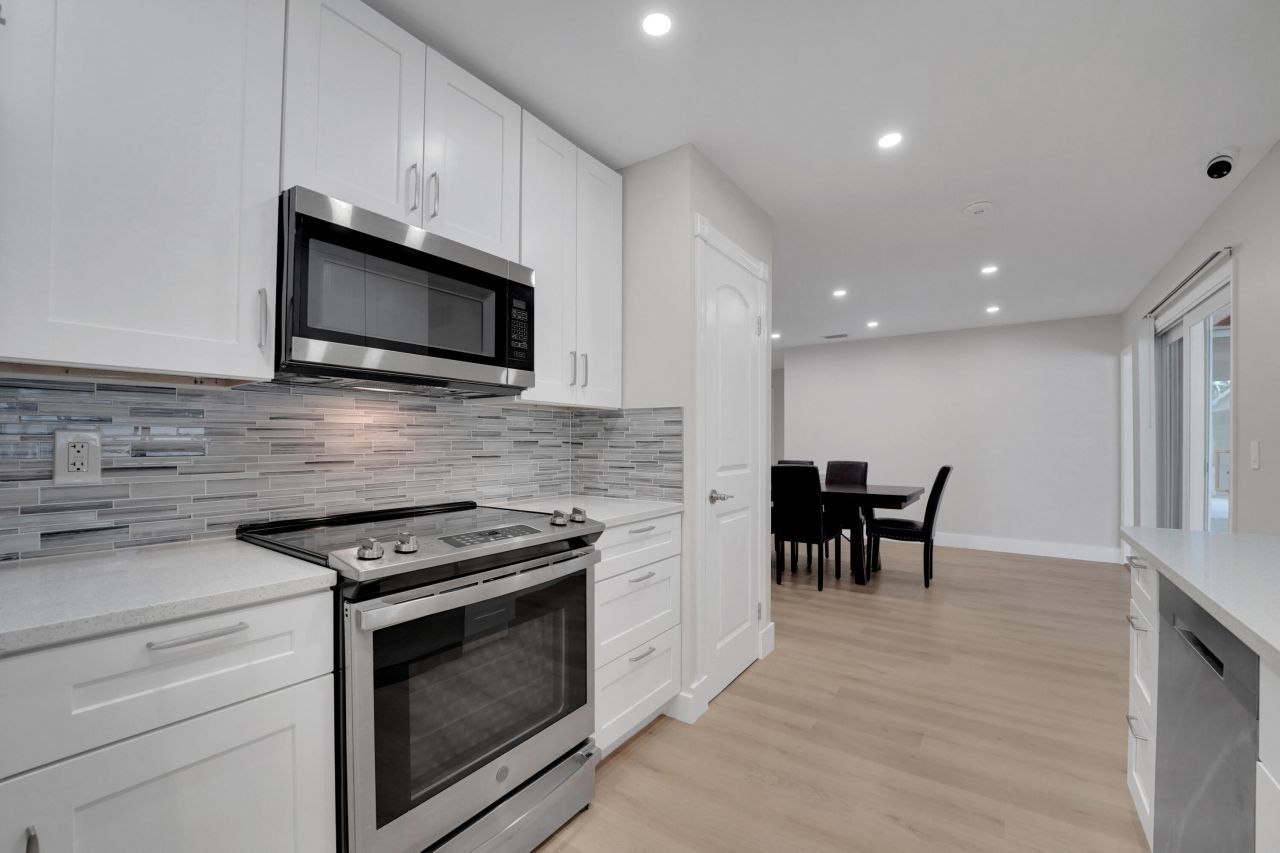 600 NW 12th Avenue, Boca Raton, FL 33486 Photo