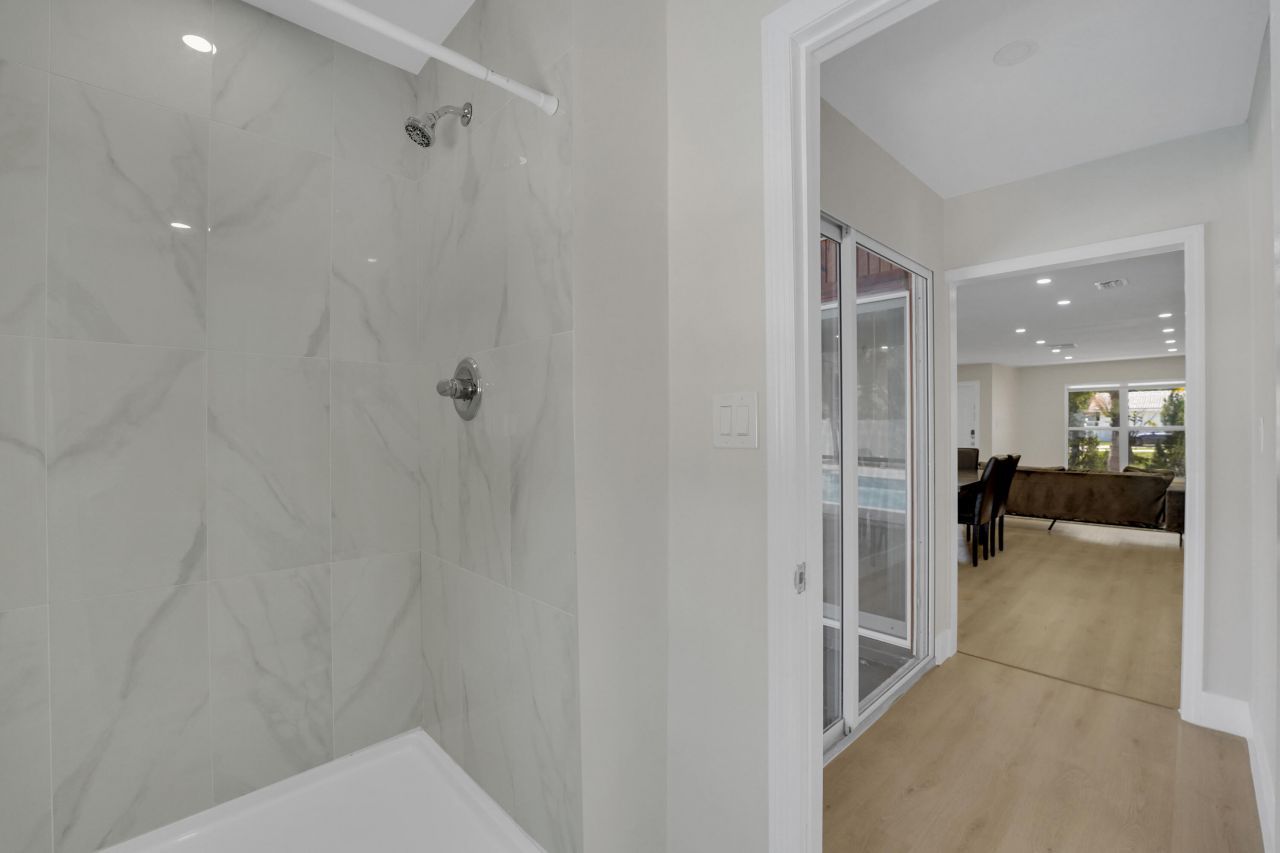 600 NW 12th Avenue, Boca Raton, FL 33486 Photo