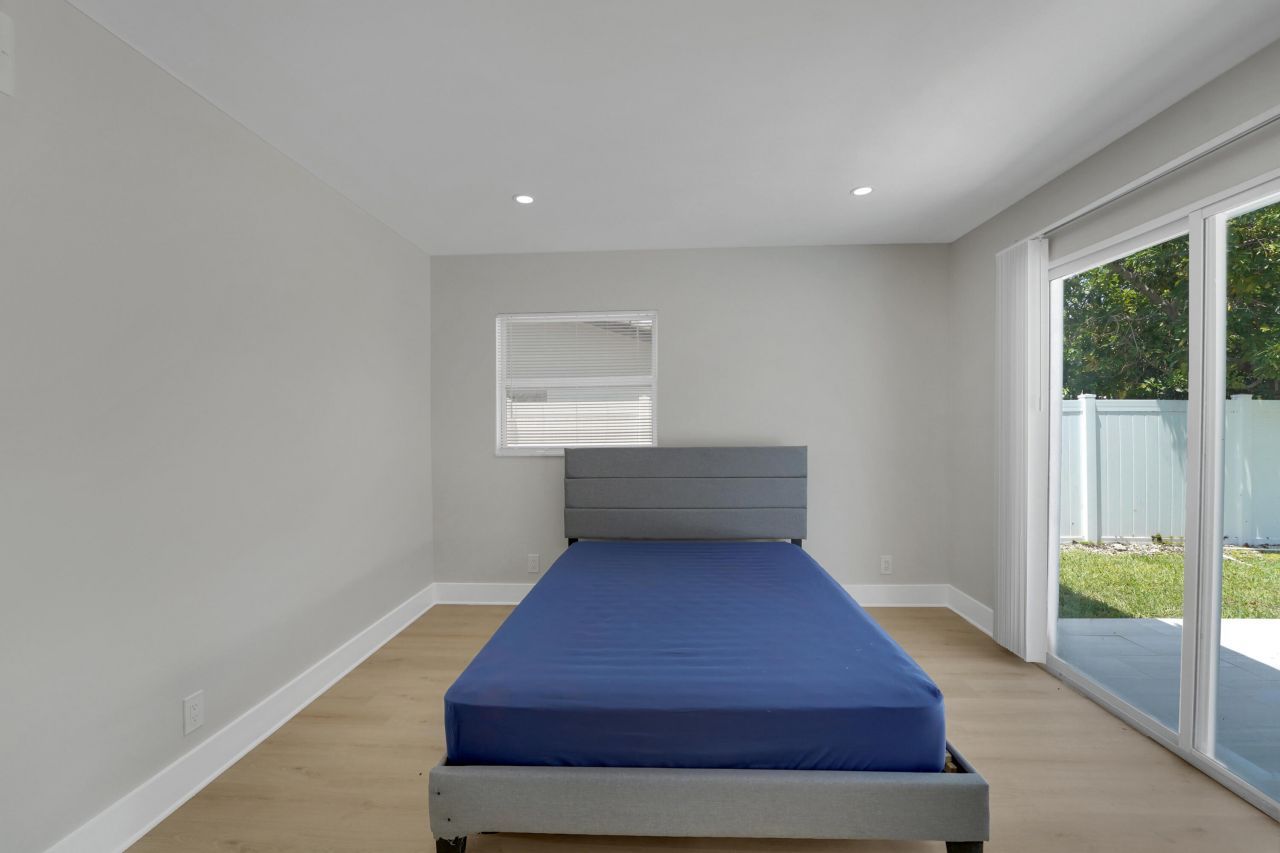 600 NW 12th Avenue, Boca Raton, FL 33486 Photo