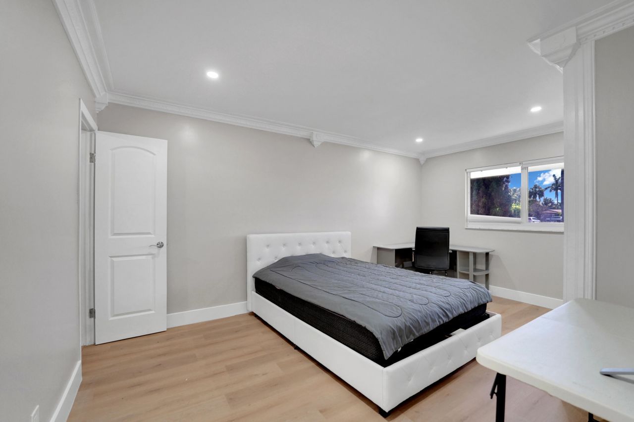 600 NW 12th Avenue, Boca Raton, FL 33486 Photo