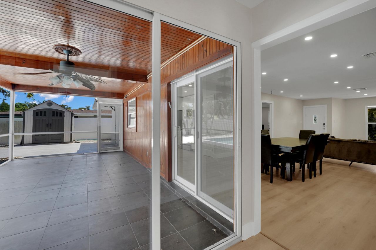 600 NW 12th Avenue, Boca Raton, FL 33486 Photo