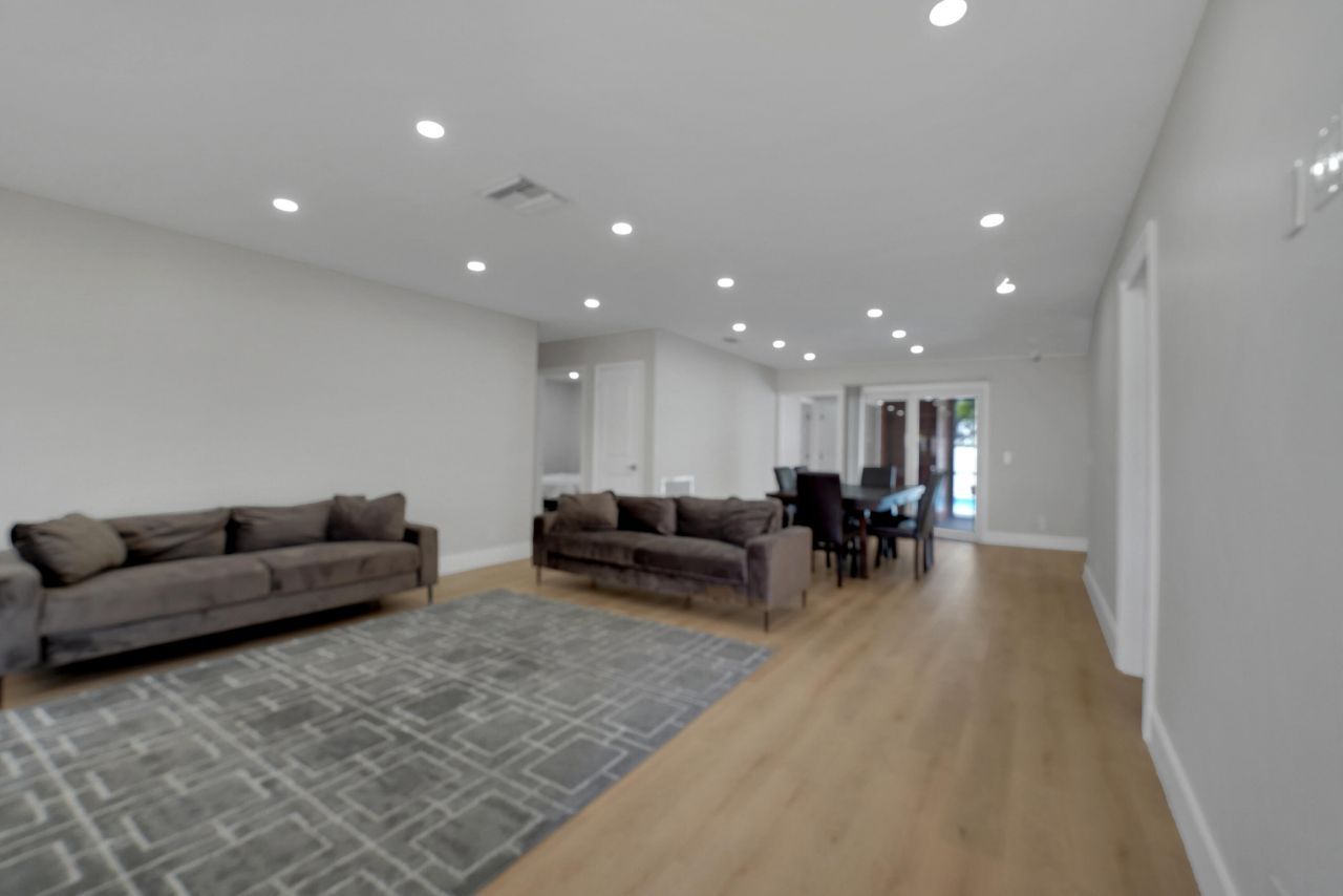 600 NW 12th Avenue, Boca Raton, FL 33486 Photo