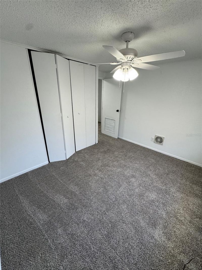 420-420 Mills Street, Unit 17, Leesburg, FL 34748 Photo