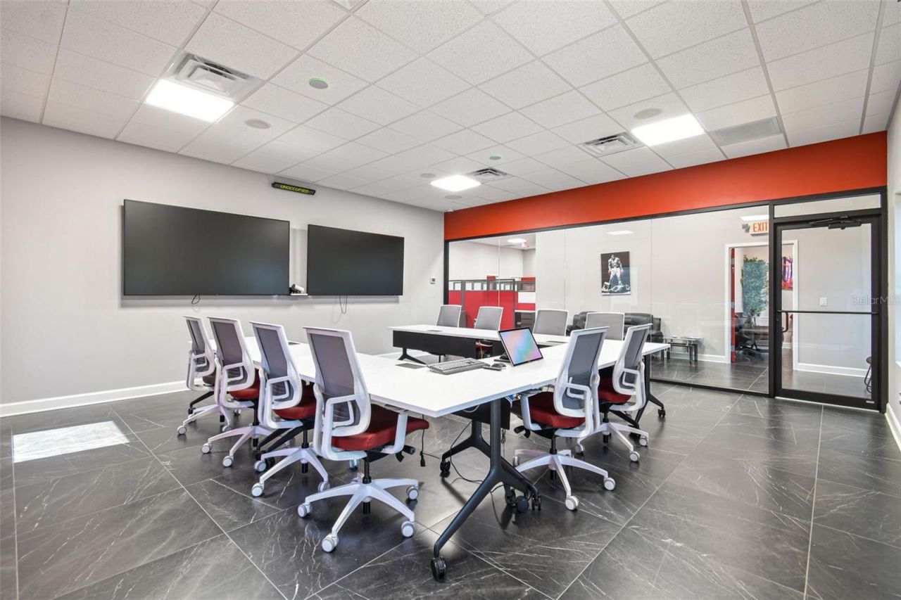 13908 Monroes Business Park, Tampa, FL 33635 Photo