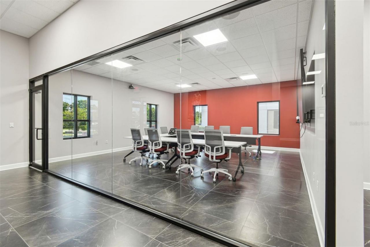 13908 Monroes Business Park, Tampa, FL 33635 Photo