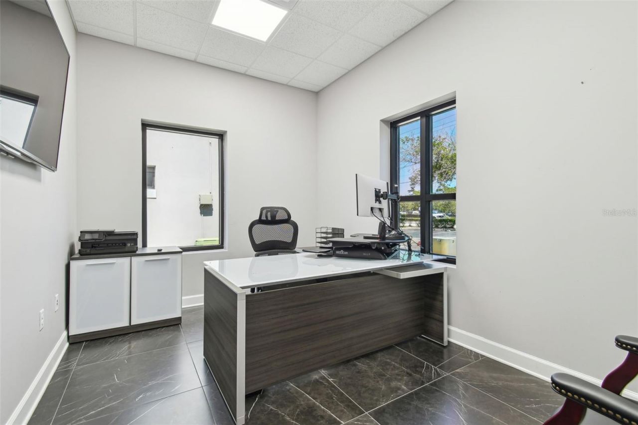 13908 Monroes Business Park, Tampa, FL 33635 Photo