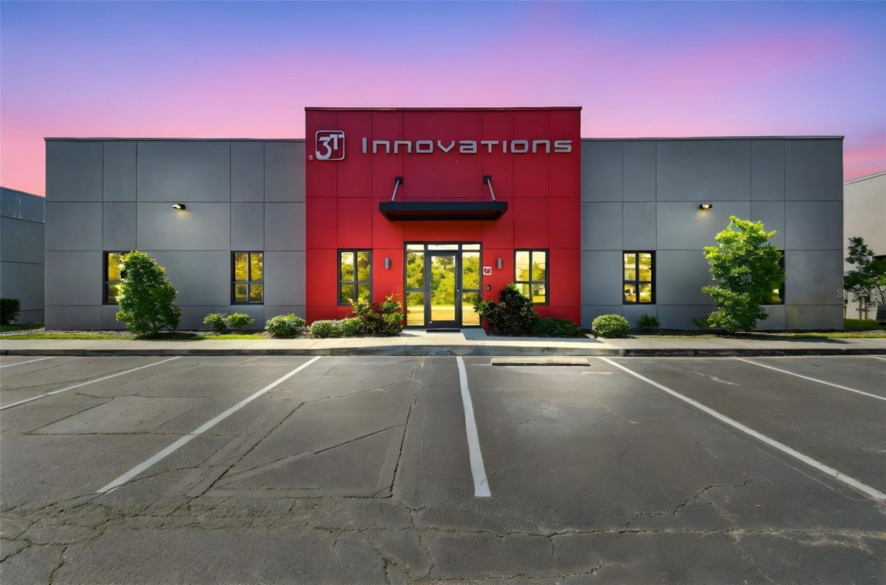 13908 Monroes Business Park, Tampa, FL 33635 Photo