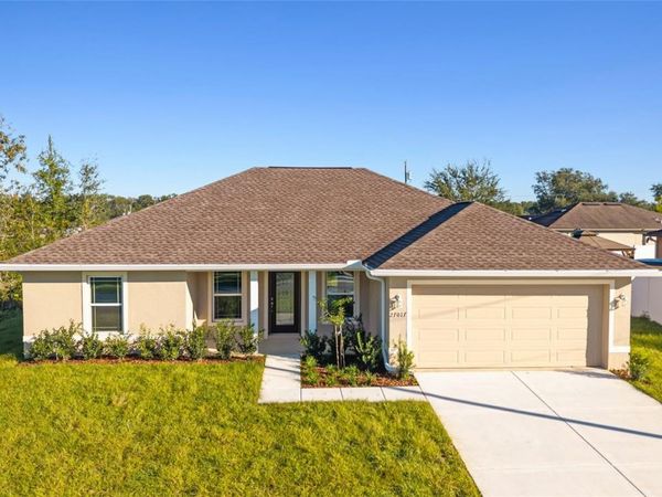 27017 MOTT AVENUE, BROOKSVILLE, FL 34602