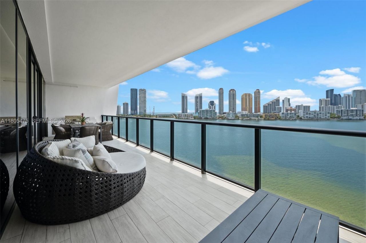 5000 Island Estates Dr, Unit 803, Aventura, FL 33160 Photo