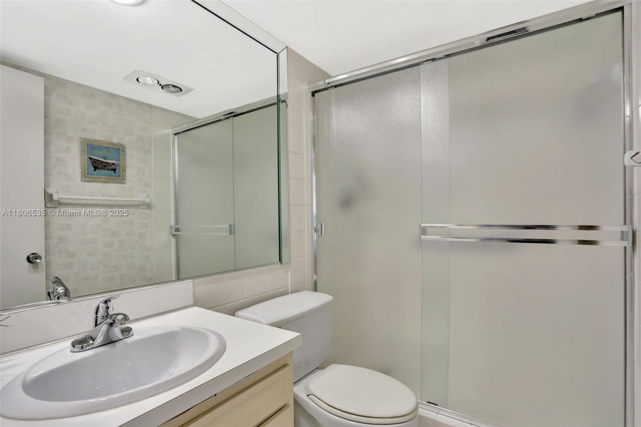 3091 N Course Dr, Unit 502, Pompano Beach, FL 33069 Photo