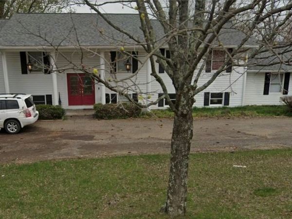 1321 S Westwood Drive, Zanesville, OH 43701