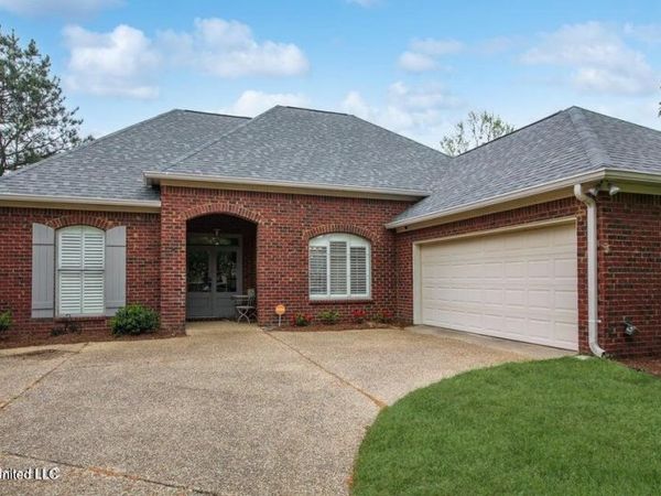 714 Waters Drive, Madison, MS 39110