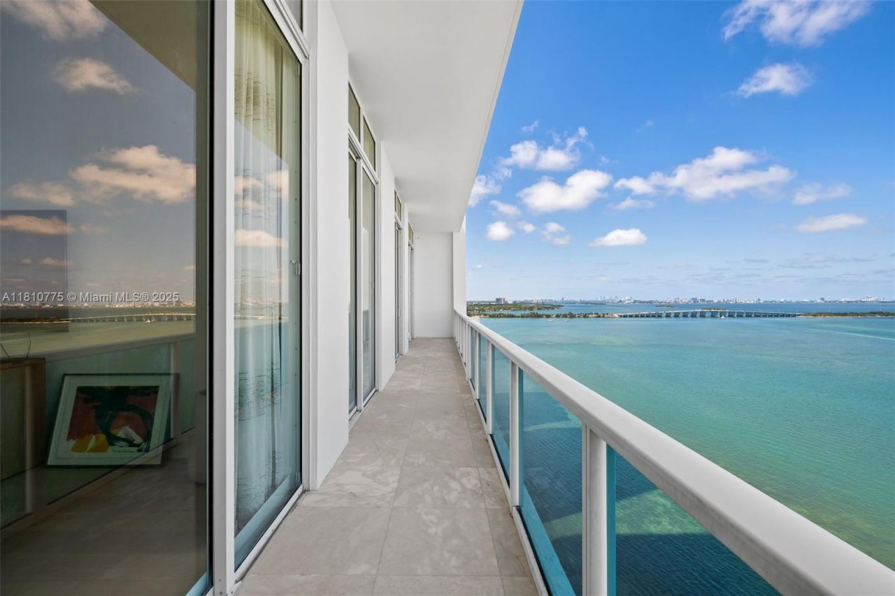 725 NE 22nd Street, Unit PH3C, Miami, FL 33137 Photo