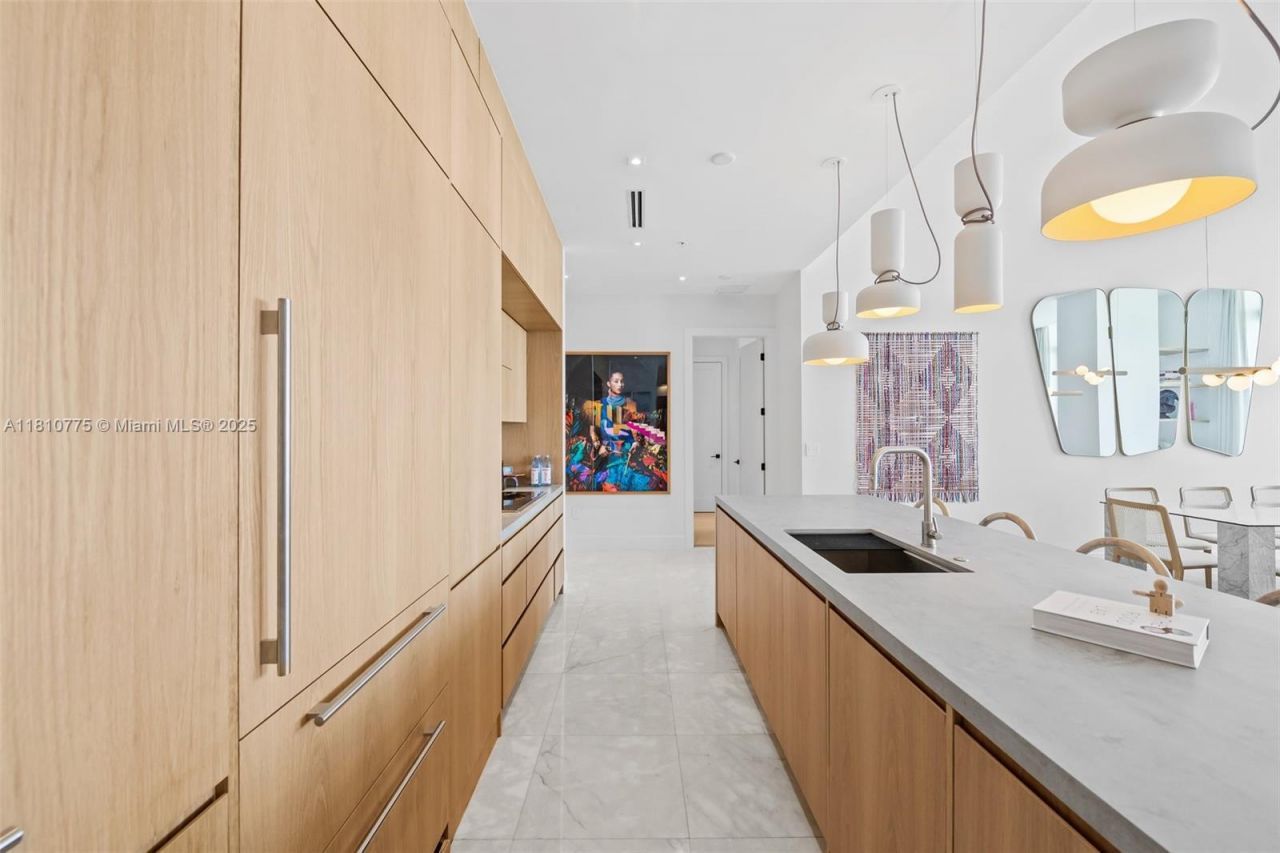 725 NE 22nd Street, Unit PH3C, Miami, FL 33137 Photo