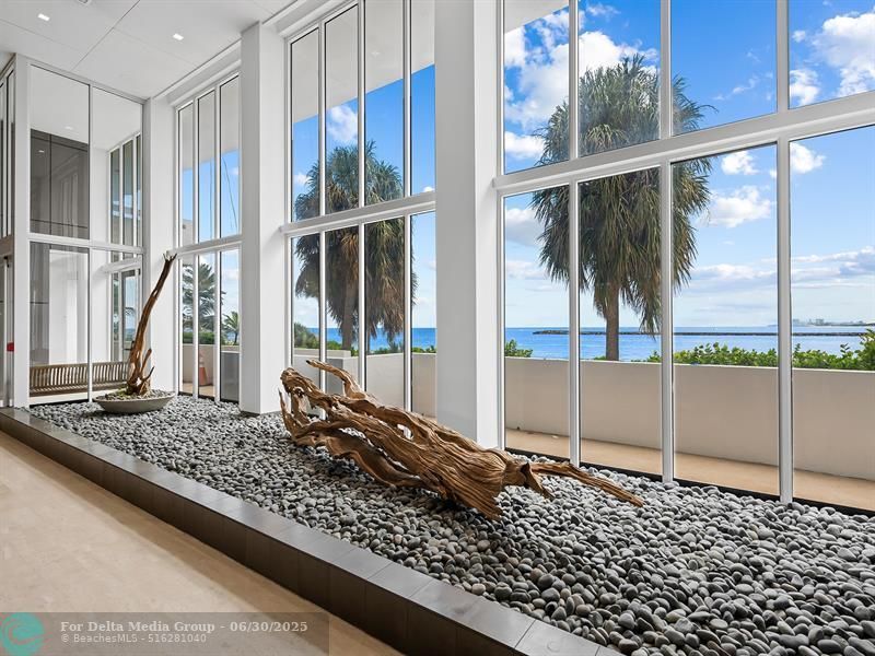 2200 S Ocean Lane, Unit 2607, Fort Lauderdale, FL 33316 Photo