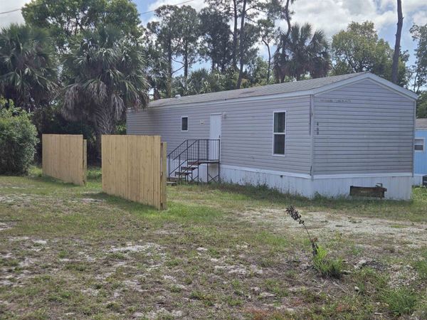 468 Ling Street, Port St Joe, FL 32456