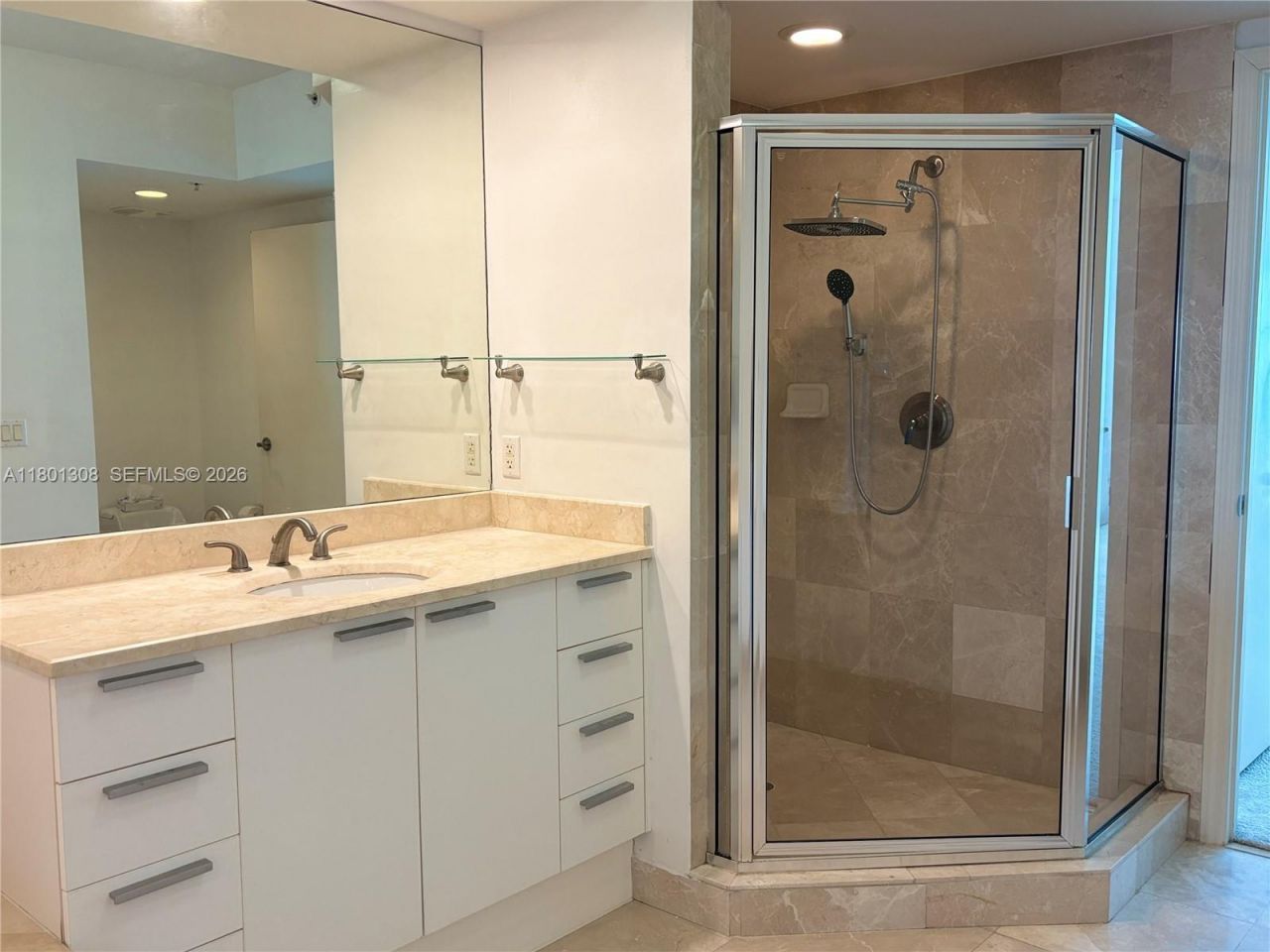 14951 Royal Oaks Ln, Unit 1804, North Miami, FL 33181 Photo