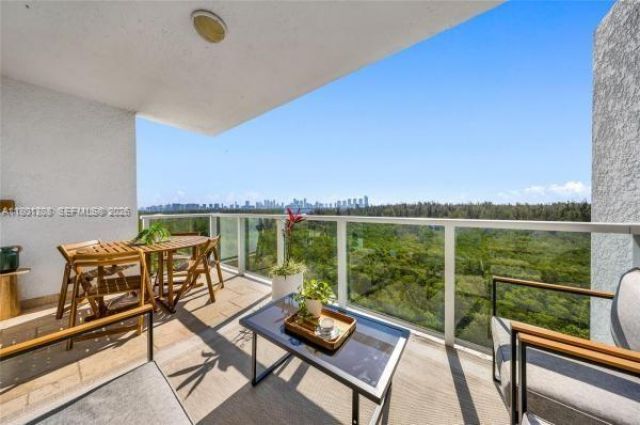 14951 Royal Oaks Ln, Unit 1804, North Miami, FL 33181 Photo