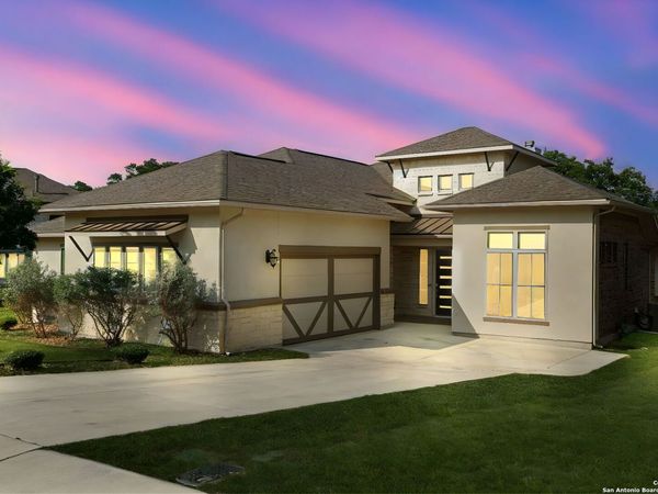 122 Newcourt Pl, Boerne, TX 78006