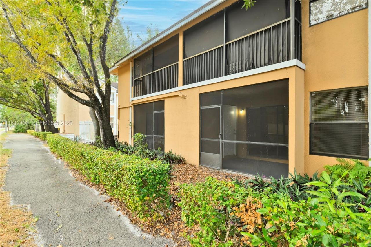 8109 SW 21 Ct, Unit 8109, Miramar, FL 33025 Photo