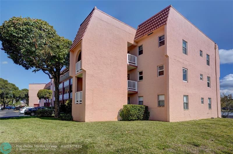 9440 Sunrise Lakes Boulevard, Unit 312, Sunrise, FL 33322 Photo