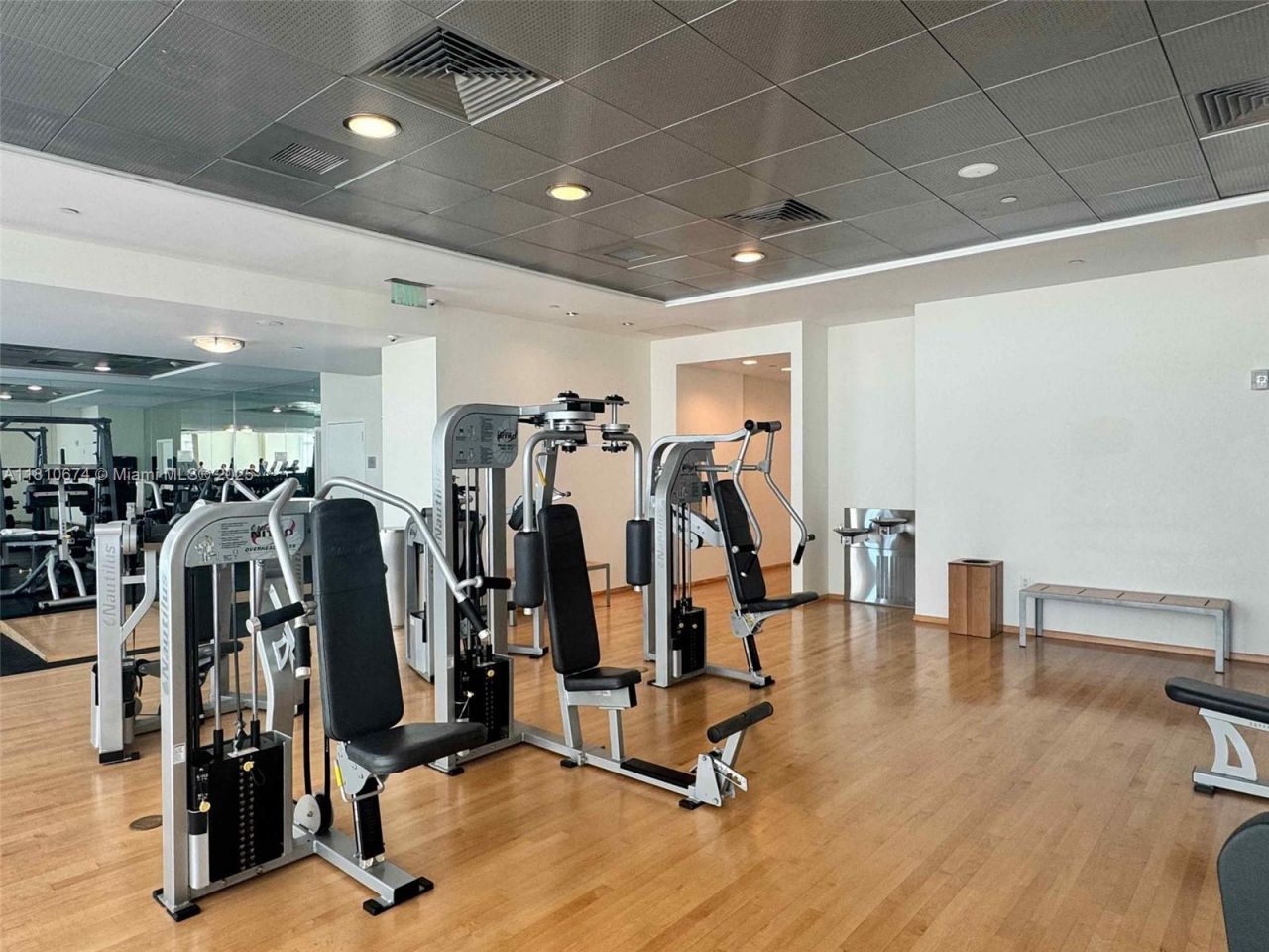 1331 Brickell Bay Dr, Unit 1504, Miami, FL 33131 Photo