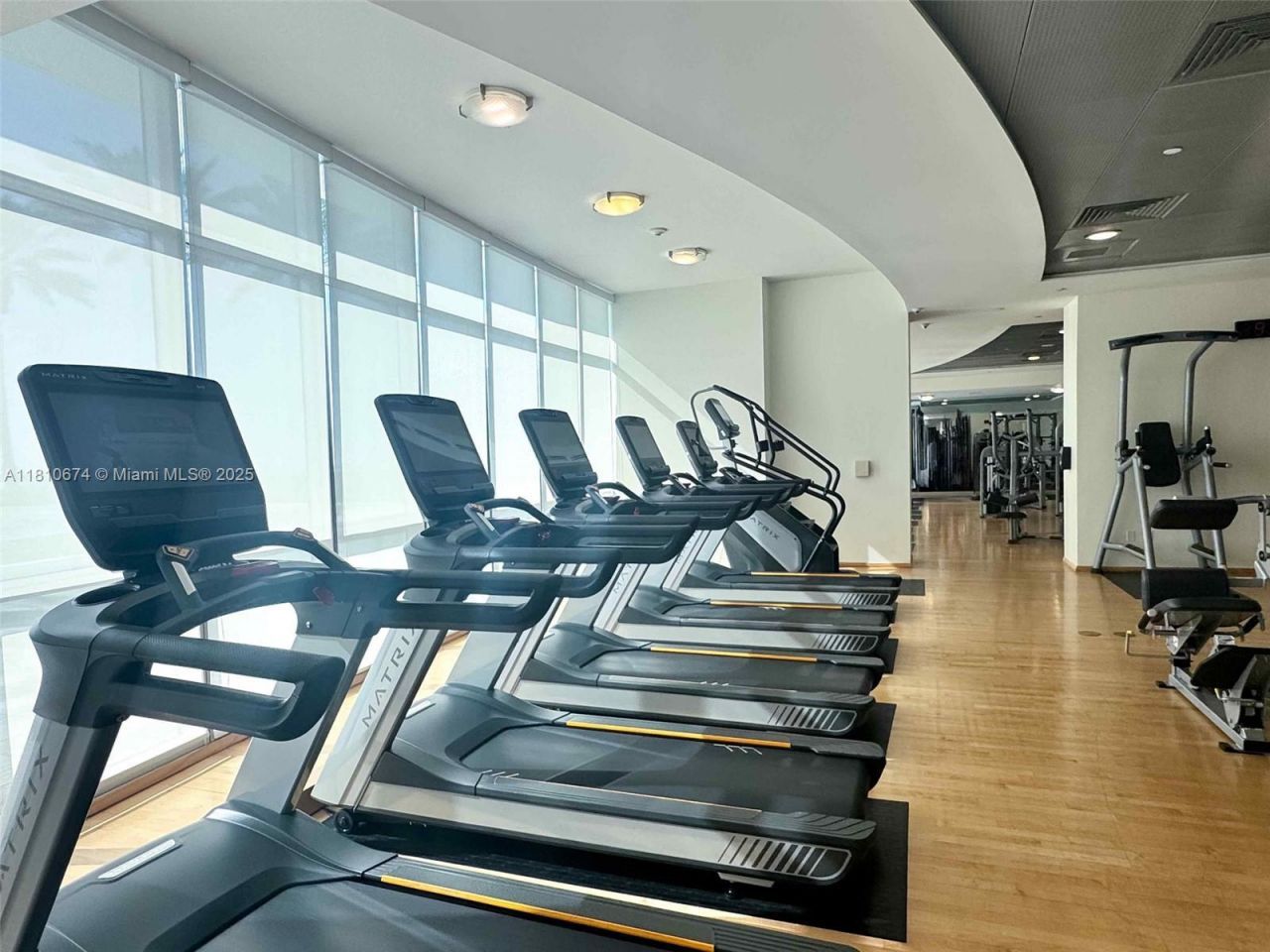 1331 Brickell Bay Dr, Unit 1504, Miami, FL 33131 Photo