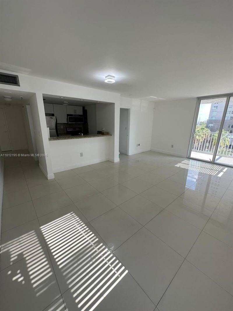 850 N Miami Ave, Unit W-609, Miami, FL 33136 Photo