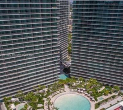 650 NE 32nd St, Unit 2502, Miami, FL 33137 Photo