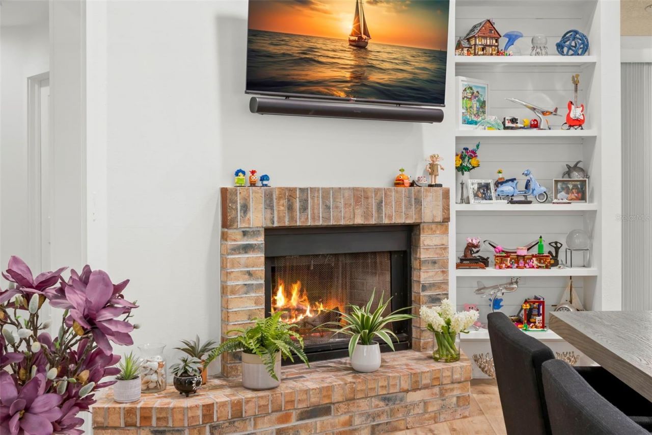 5102 White Pine Circle Ne, Saint Petersburg, FL 33703 Photo