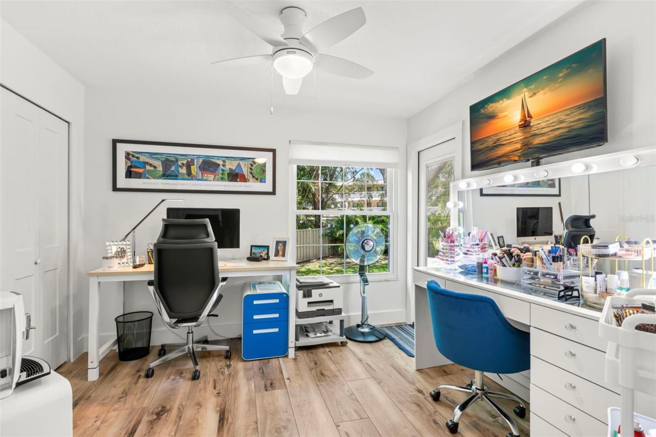 5102 White Pine Circle Ne, Saint Petersburg, FL 33703 Photo