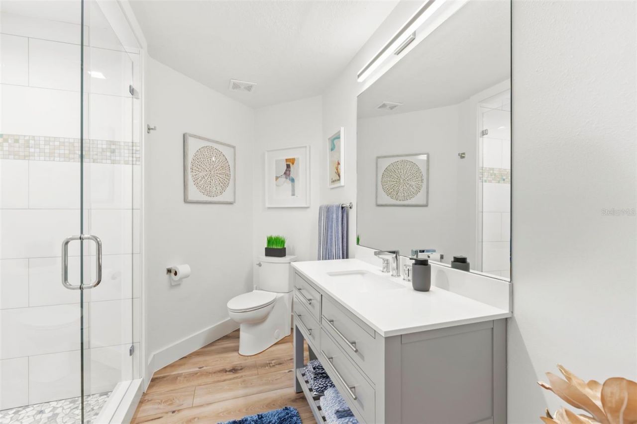 5102 White Pine Circle Ne, Saint Petersburg, FL 33703 Photo