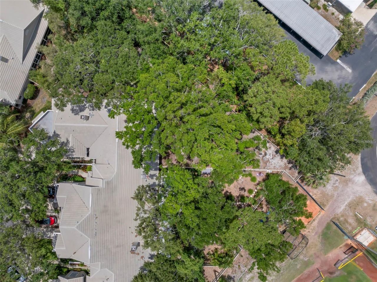 5102 White Pine Circle Ne, Saint Petersburg, FL 33703 Photo