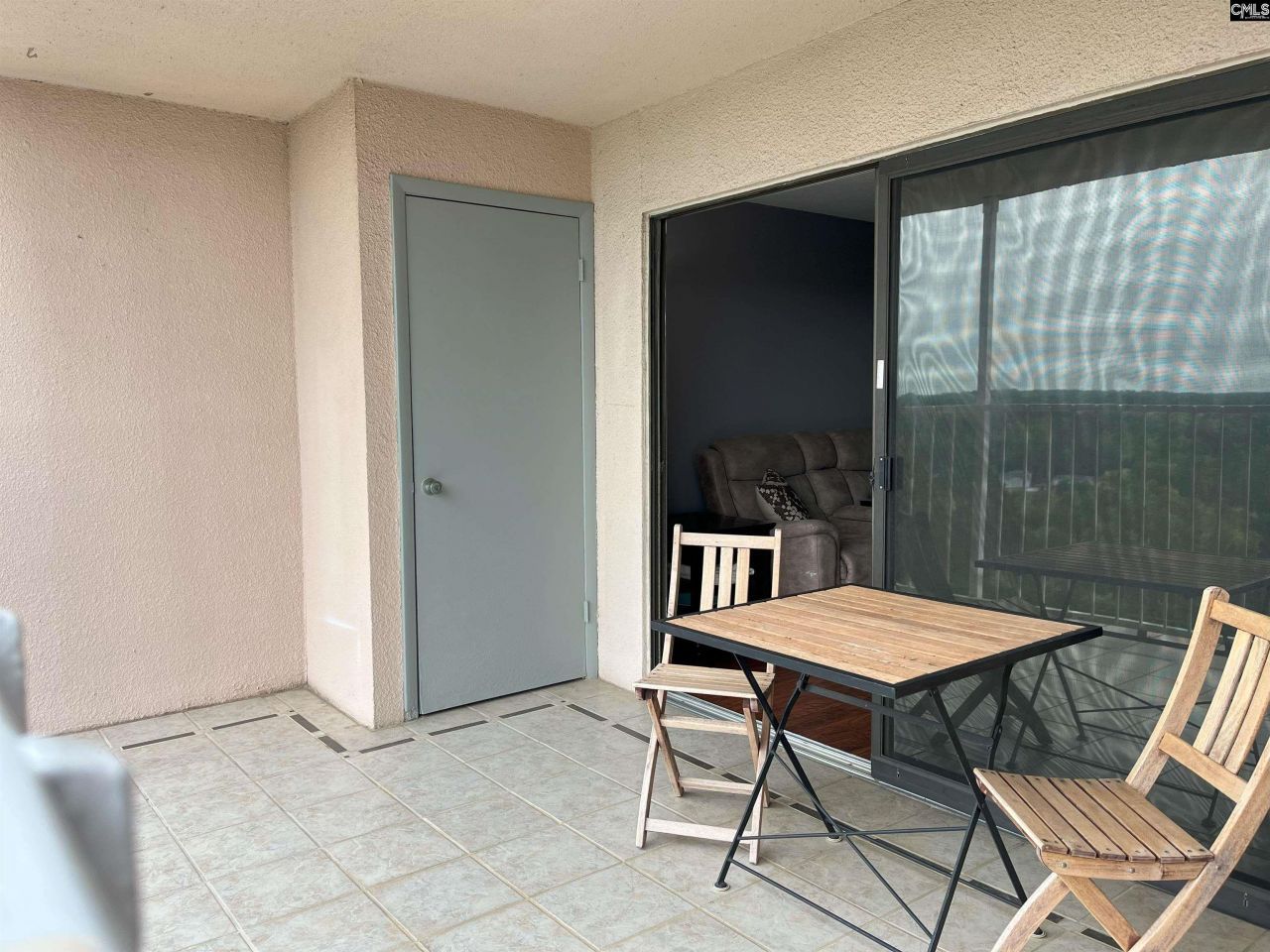 1825 St. Julian Place Photo 13