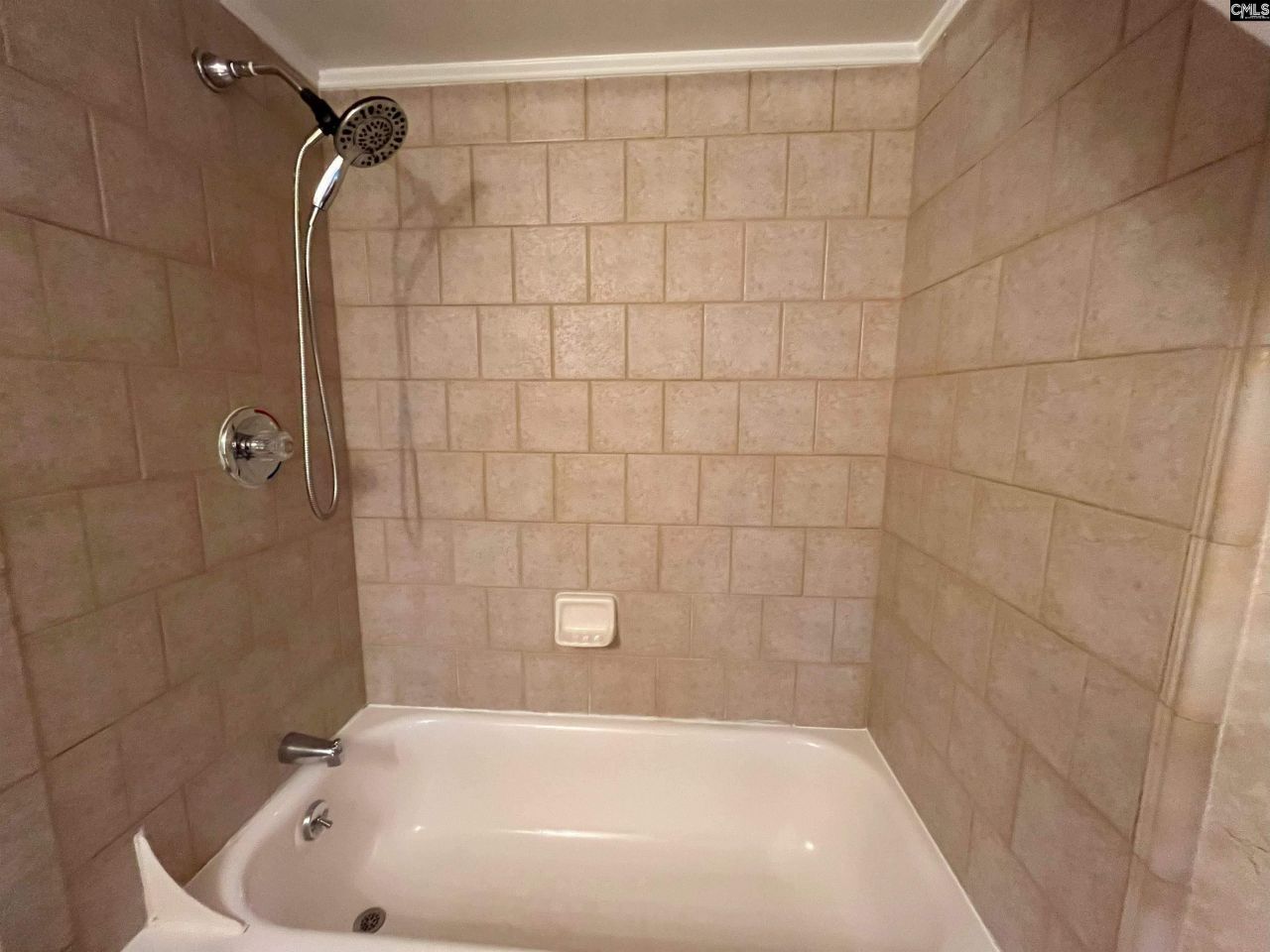 1825 St. Julian Place Photo 20