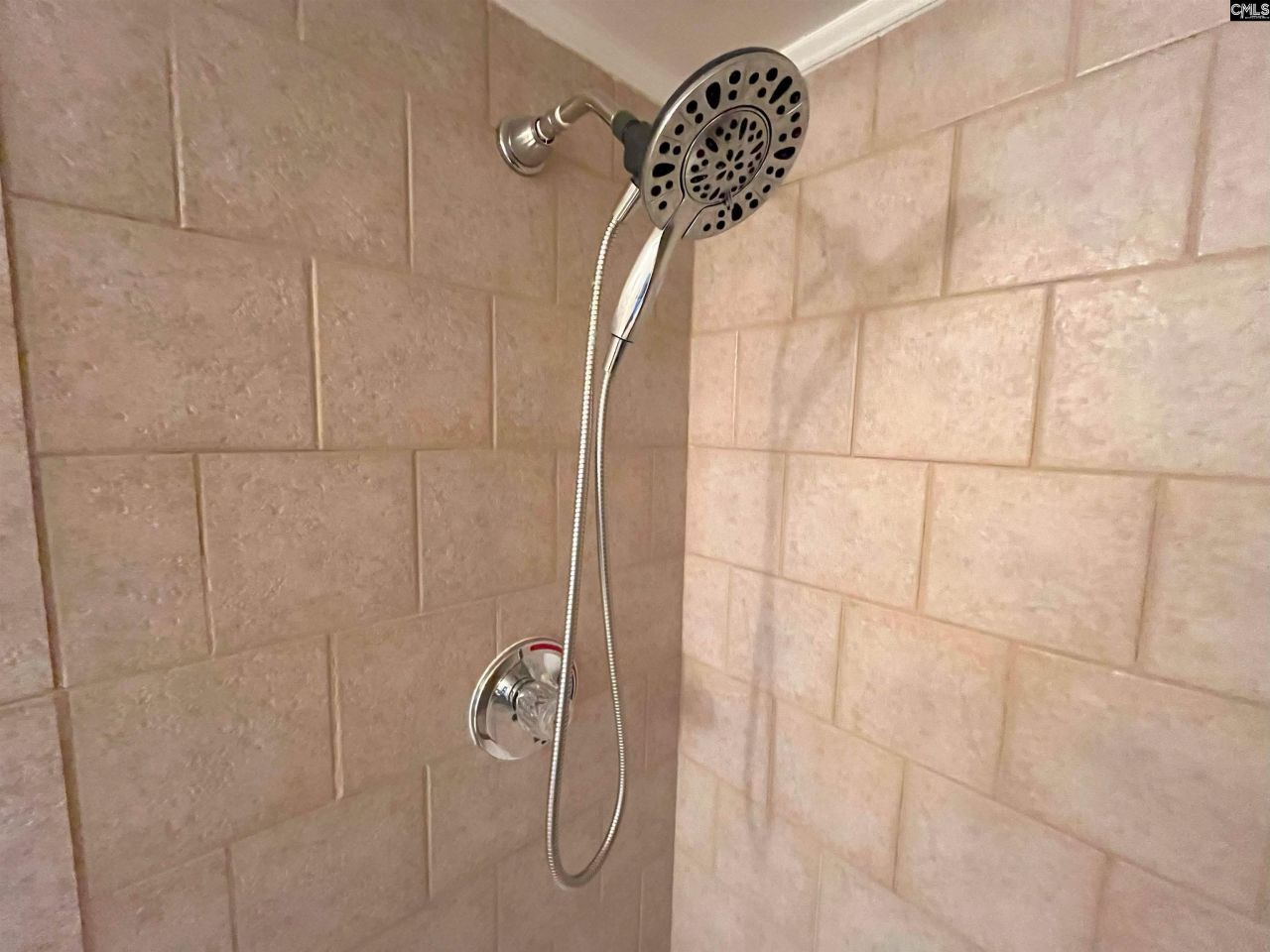 1825 St. Julian Place Photo 21