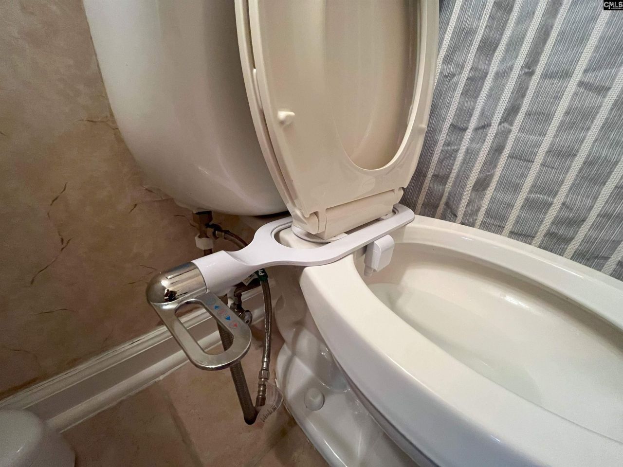 1825 St. Julian Place Photo 22