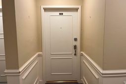 1825 St. Julian Place photo 4