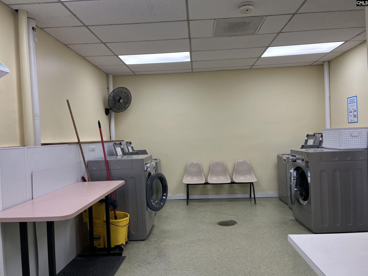 1825 St. Julian Place Photo 51